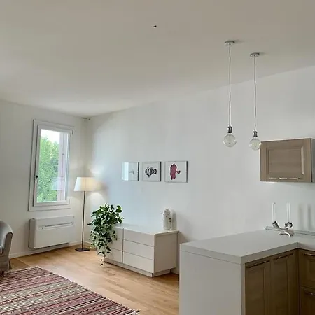 Quartiere 11 Apartment *